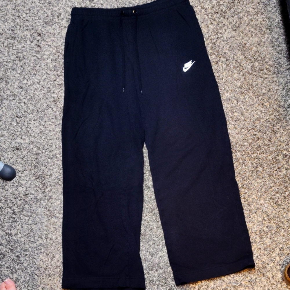 Nike Women's Black Joggers with Logo